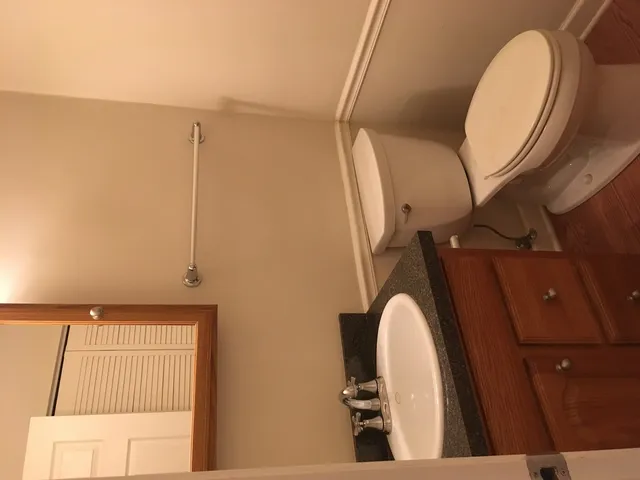 $2,400 | 1722 Ranchview Drive, Naperville, IL 60565