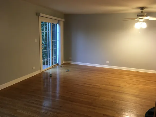 $2,400 | 1722 Ranchview Drive, Naperville, IL 60565