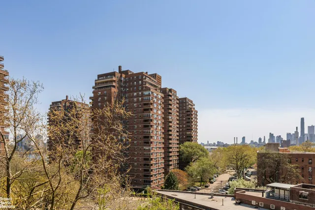 $1,100,000 | 550 Grand Street, Unit G7F | Lower East Side