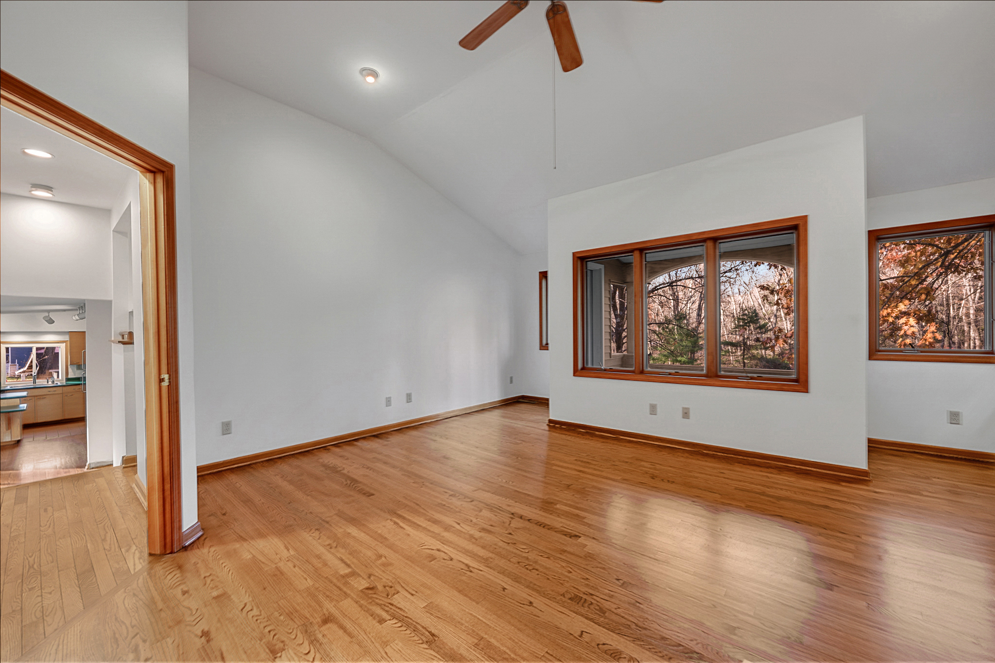 75 Hart Road Guilford, CT 06437 - Photo 15 of 30