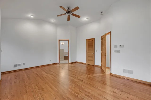 $449,900 | 75 Hart Road, Guilford, CT 06437