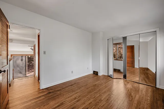 $449,900 | 75 Hart Road, Guilford, CT 06437