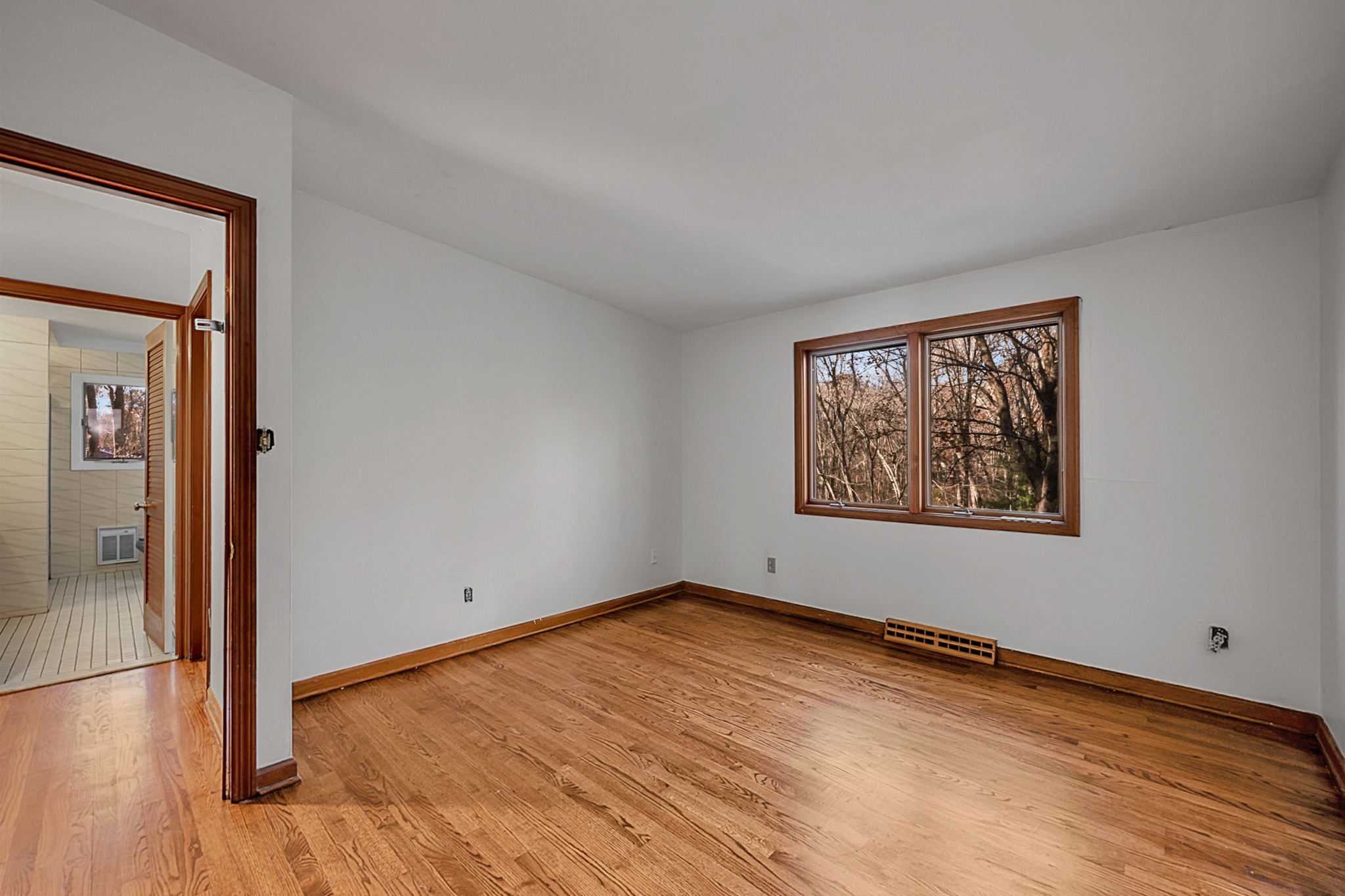 75 Hart Road Guilford, CT 06437 - Photo 23 of 30