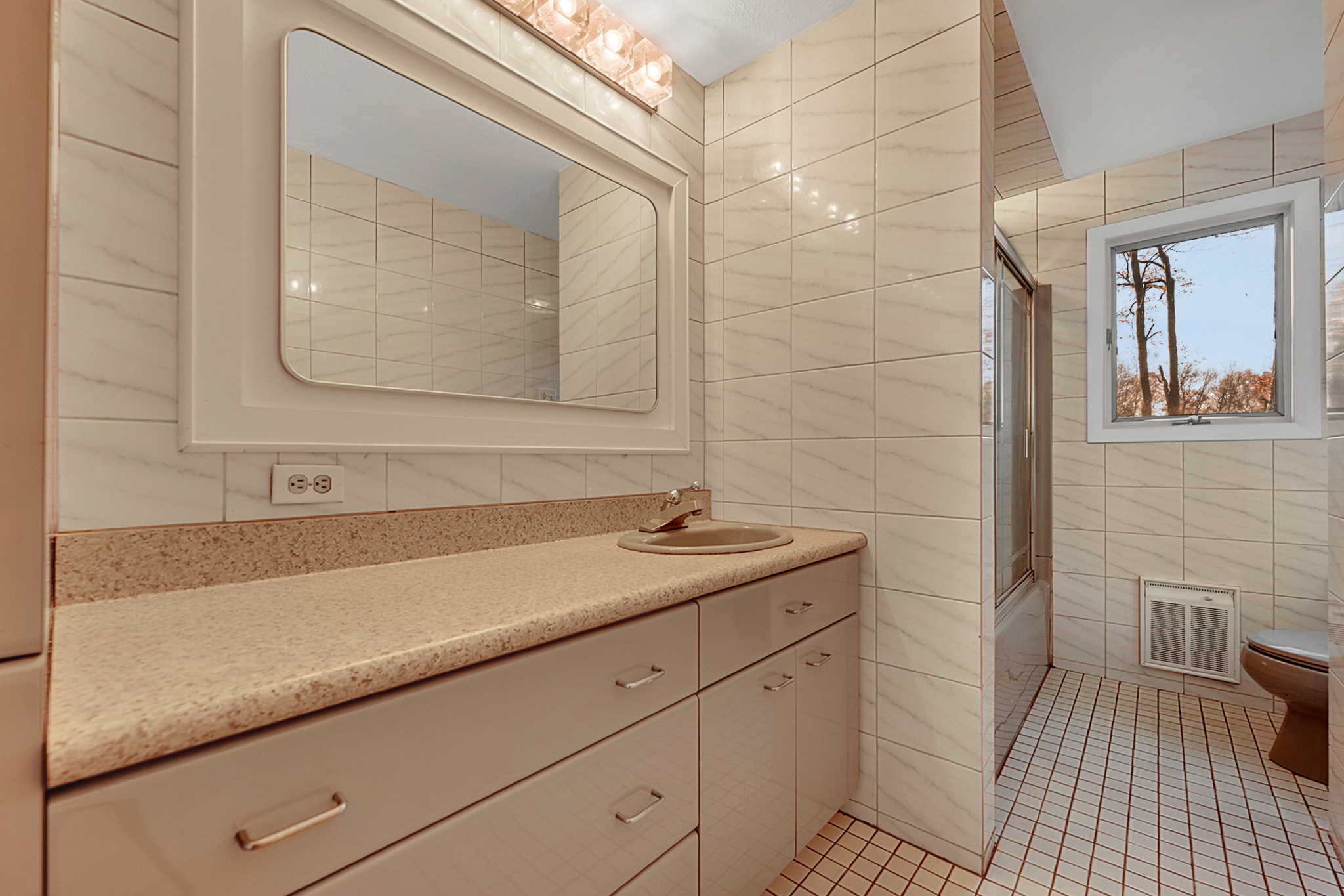 75 Hart Road Guilford, CT 06437 - Photo 25 of 30