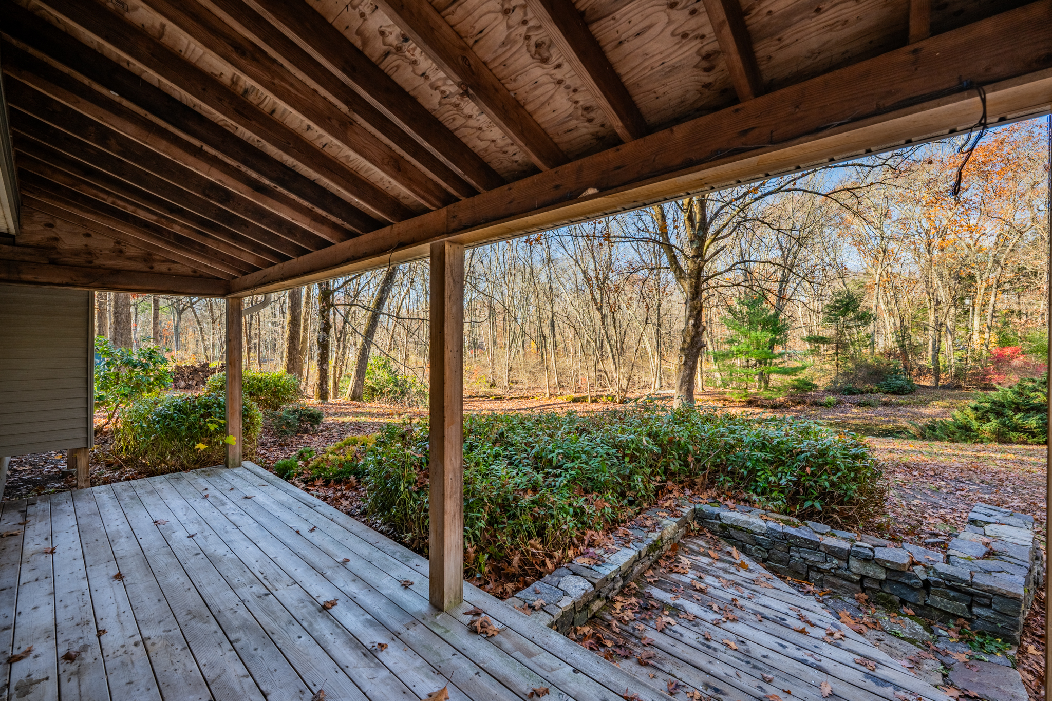 75 Hart Road Guilford, CT 06437 - Photo 5 of 30