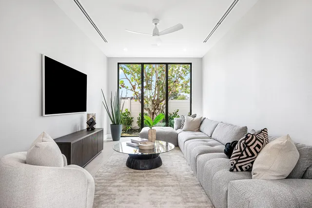 $3,850,000 | 718 Lake Avenue North, Delray Beach, FL 33483