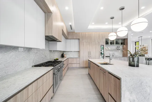 $3,850,000 | 718 Lake Avenue North, Delray Beach, FL 33483