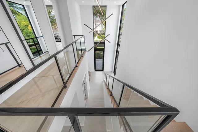 $3,850,000 | 718 Lake Avenue North, Delray Beach, FL 33483