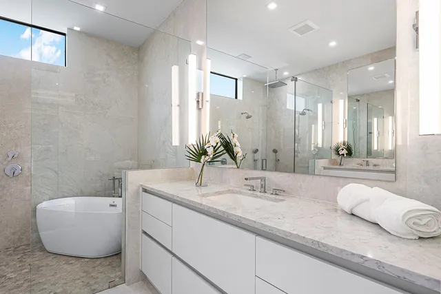 $3,850,000 | 718 Lake Avenue North, Delray Beach, FL 33483