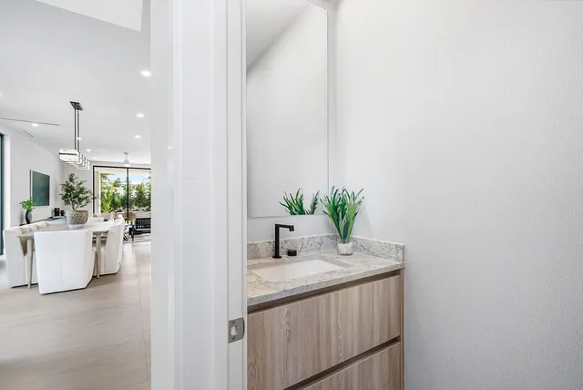 $3,850,000 | 718 Lake Avenue North, Delray Beach, FL 33483