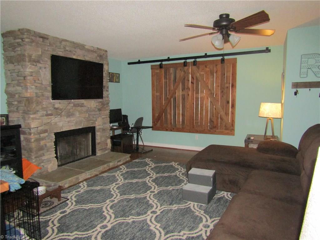 7115 North River Road Oak Ridge, NC 27310 - Photo 6 of 11