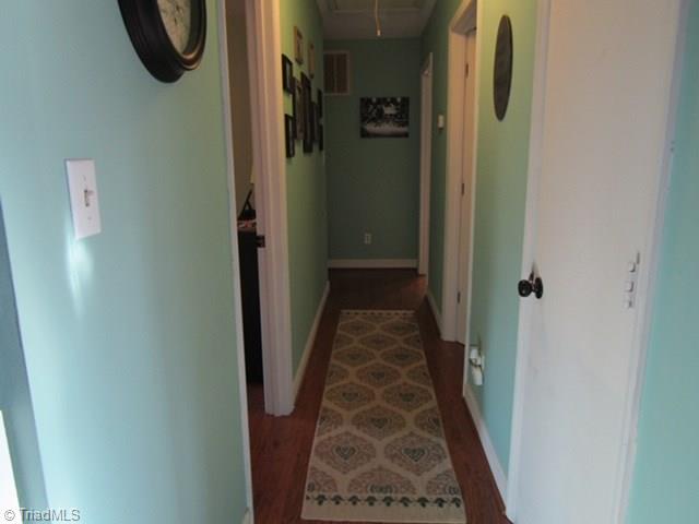 7115 North River Road Oak Ridge, NC 27310 - Photo 9 of 11