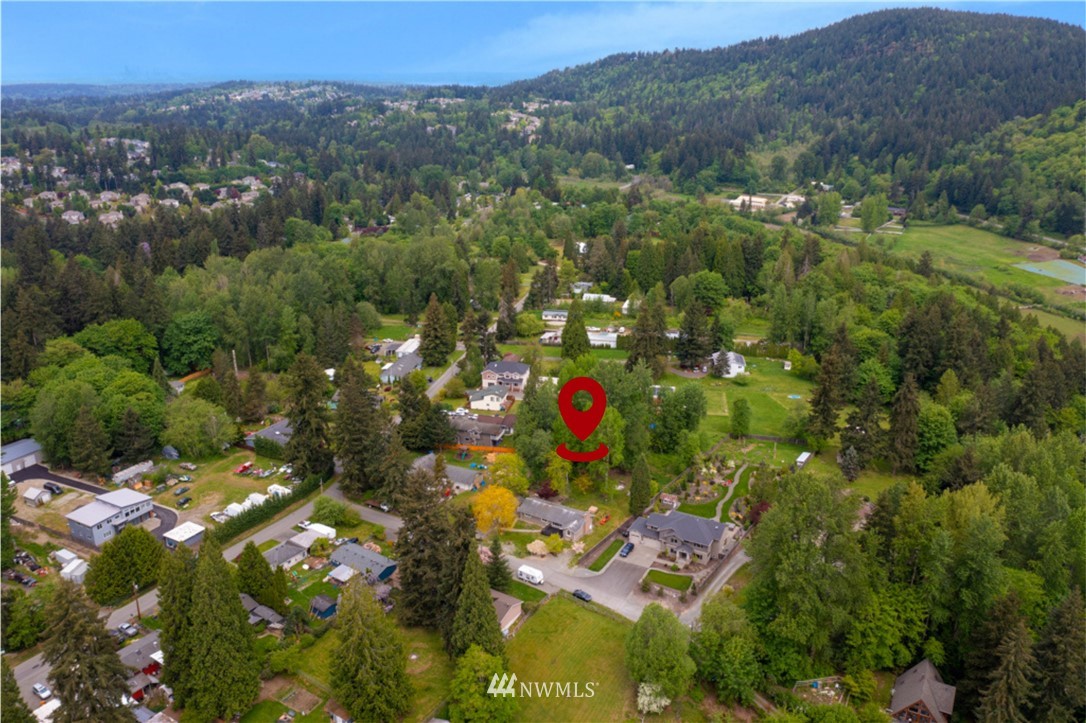 15114 Southeast 107th Street Renton, WA 98059 - Photo 1 of 35 Gallery Image 1