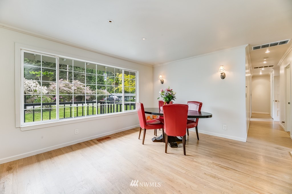 15114 Southeast 107th Street Renton, WA 98059 - Photo 13 of 35 Gallery Image 13