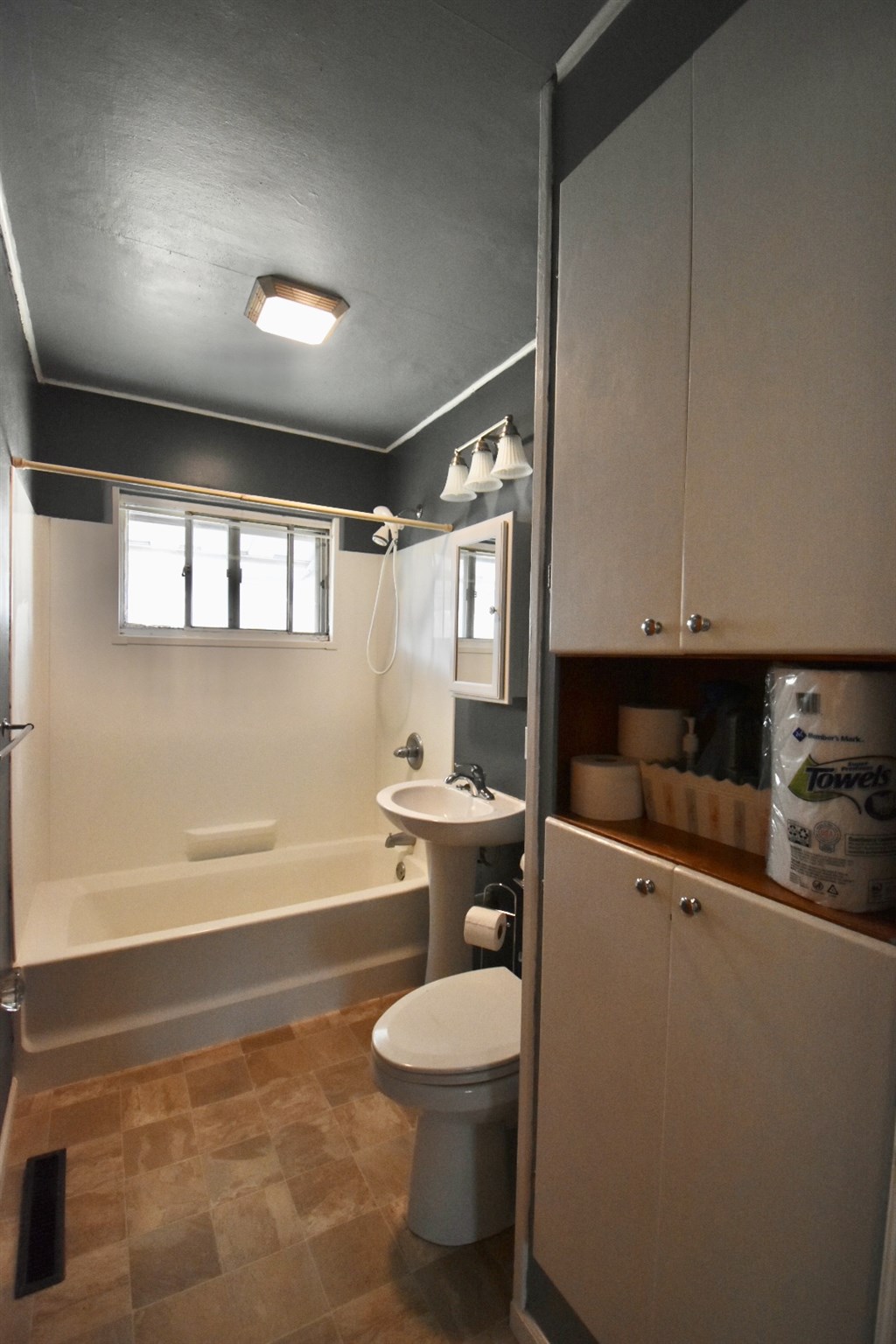 1112 Berkley Road Lafayette, IN 47904 - Photo 5 of 11 Gallery Image 5