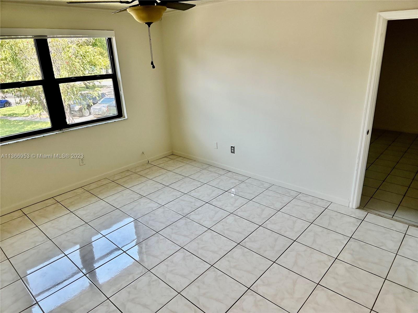 9746 West McNab Road, Unit 212 Tamarac, FL 33321 - Photo 18 of 57 Gallery Image 18