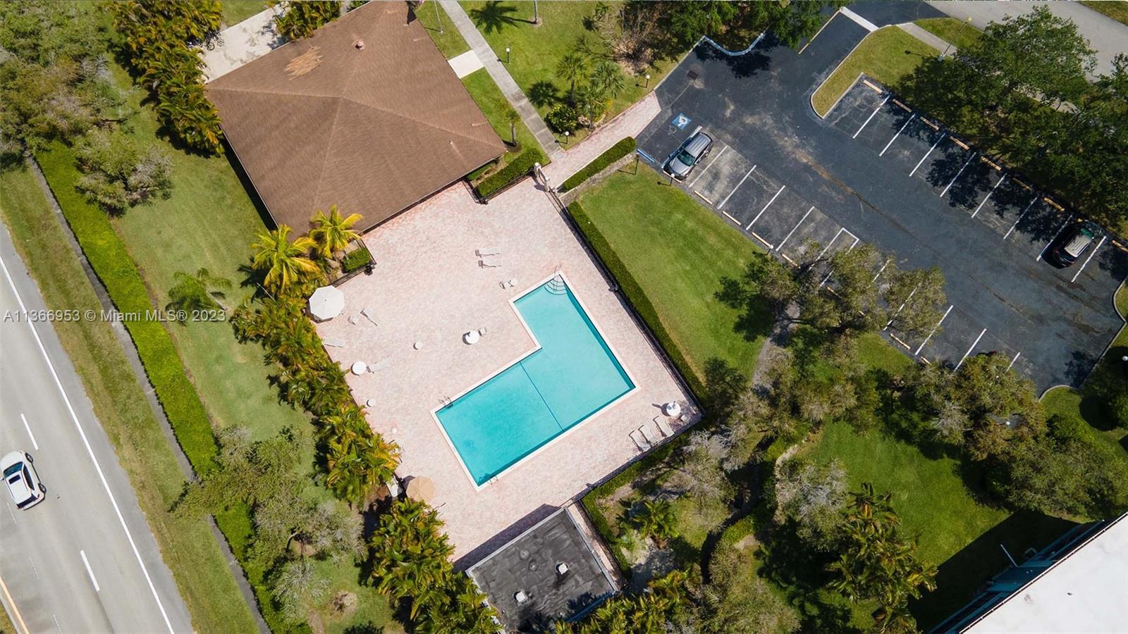 9746 West McNab Road, Unit 212 Tamarac, FL 33321 - Photo 37 of 57 Gallery Image 37
