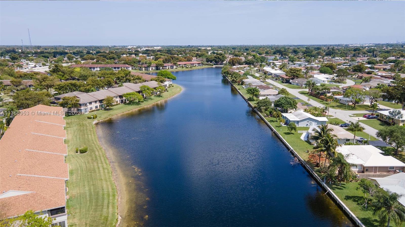 9746 West McNab Road, Unit 212 Tamarac, FL 33321 - Photo 38 of 57 Gallery Image 38
