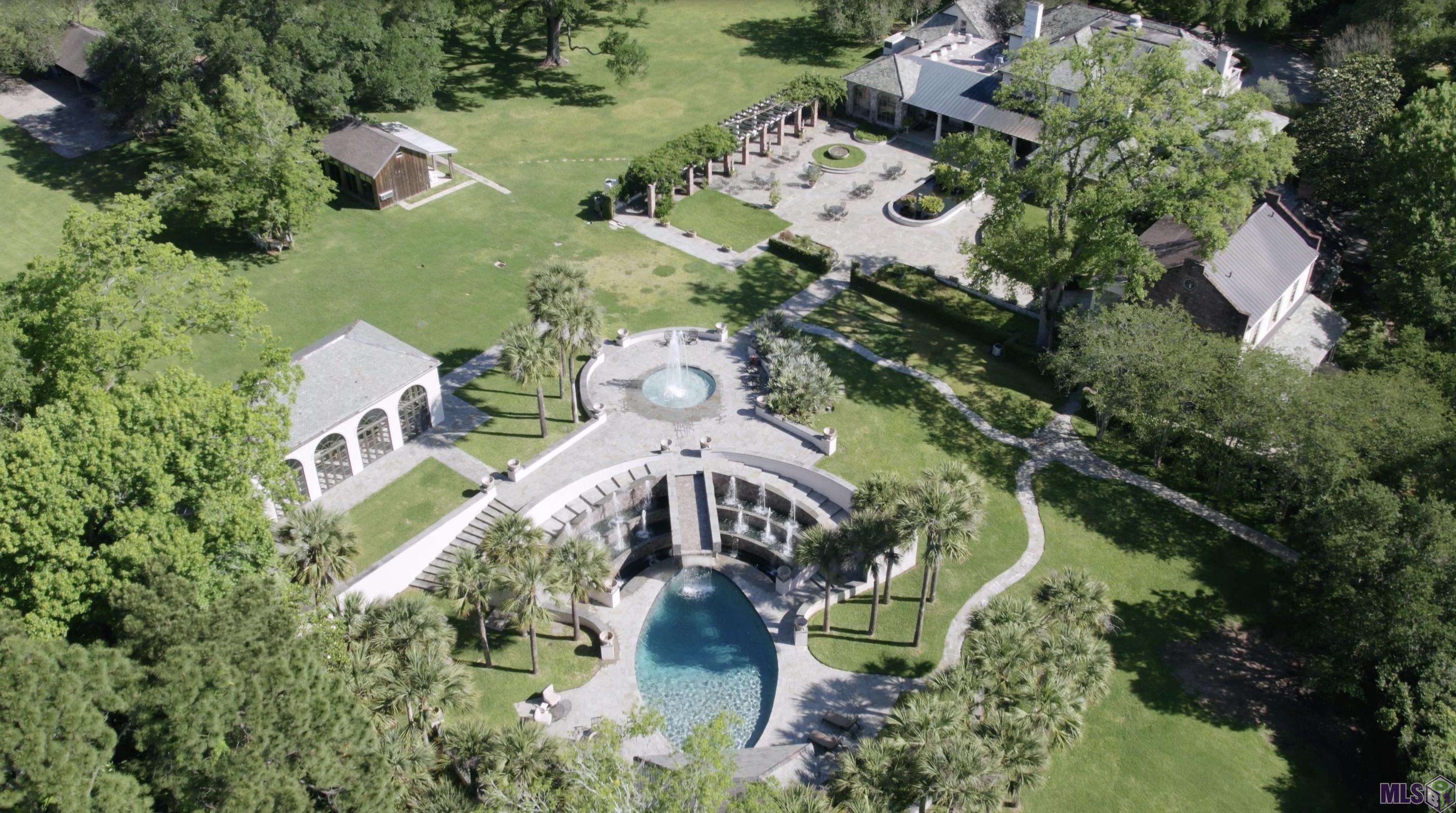 6088 Moss Lane Baton Rouge, LA 70808 - Photo 3 of 40