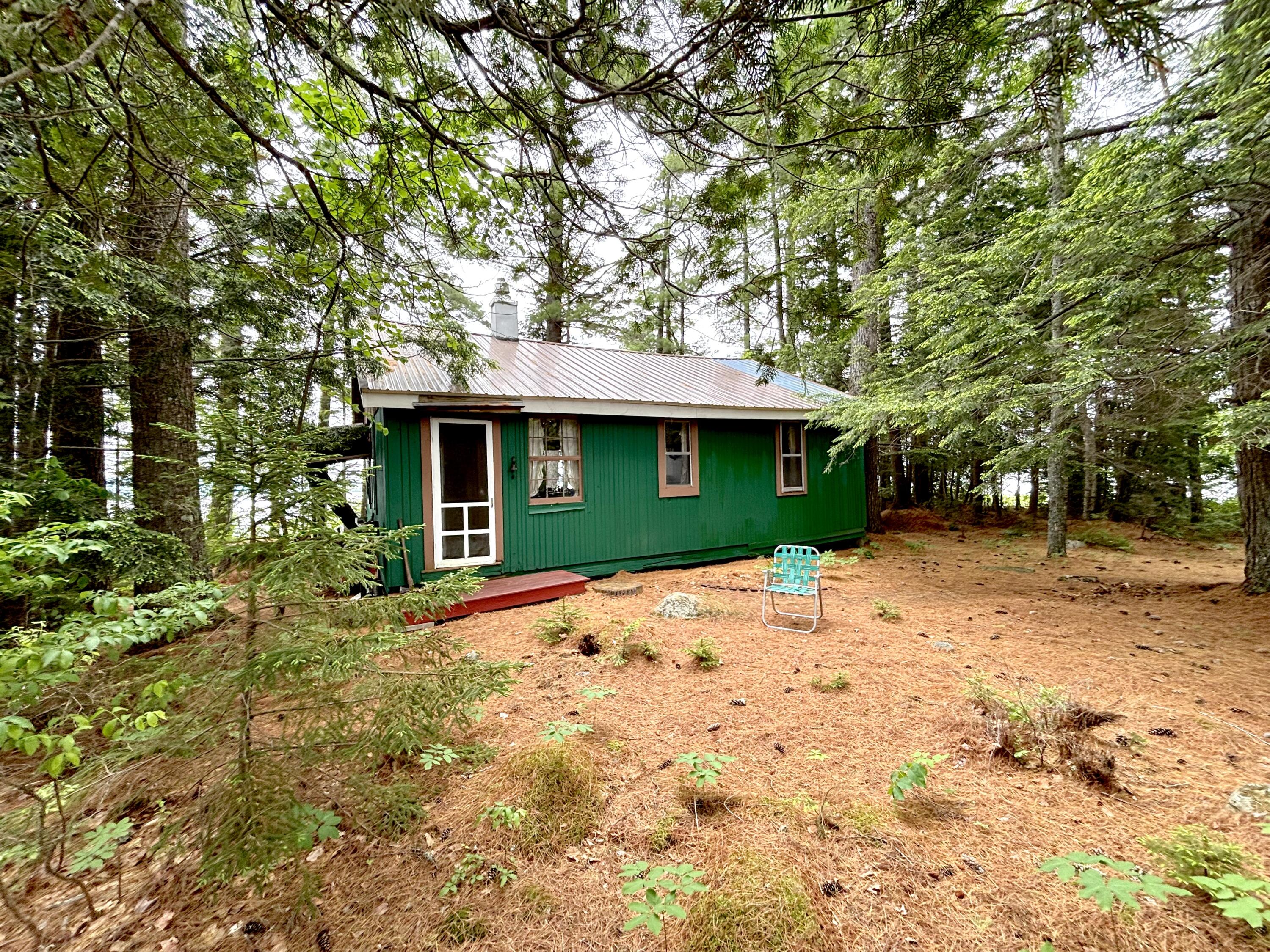 021 1st Millinocket, ME 04462 - Photo 11 of 24 IMG_3331