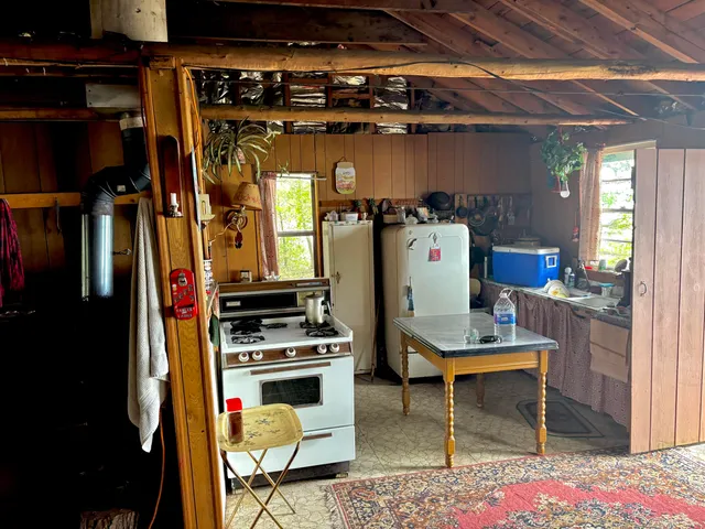 $289,000 | 021 1st, Millinocket, ME 04462