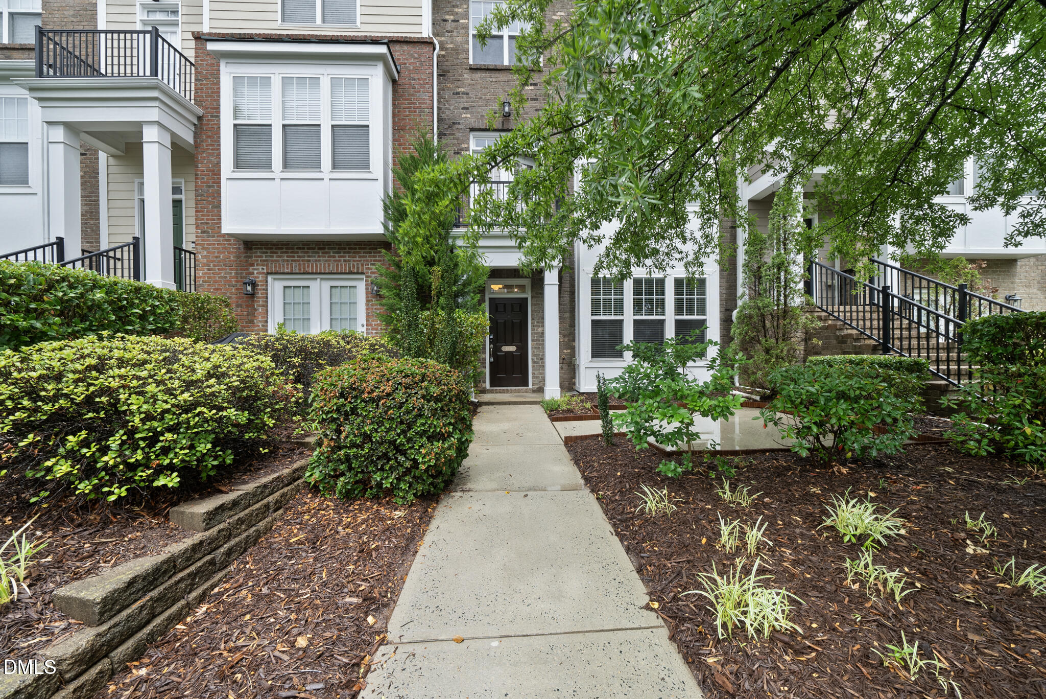 10116 Glen Autumn Road Raleigh, NC 27617 - Photo 3 of 29