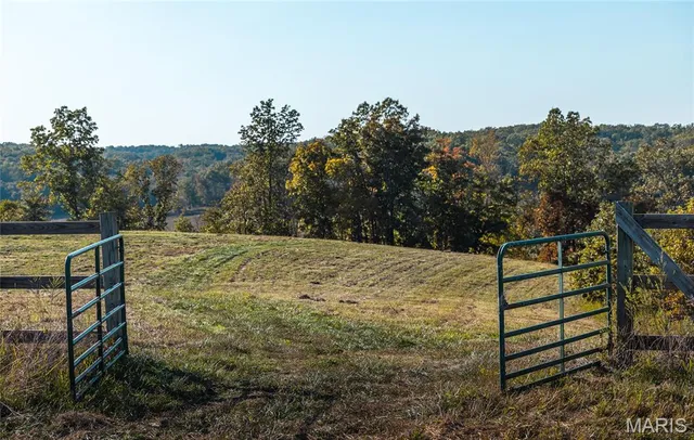 $490,000 | 0 County Road 584, Piedmont, MO 63957