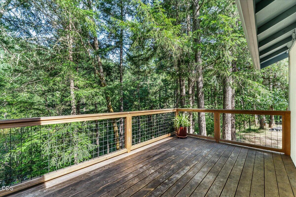 1537 Murphy Creek Road Grants Pass, OR 97527 - Photo 33 of 43