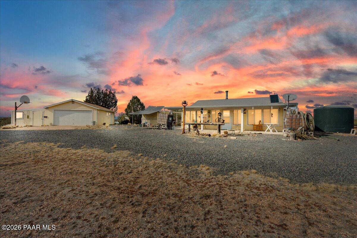 44044 North Haywire Road Ash Fork, AZ 86320 - Photo 1 of 22 01-Welcome Home