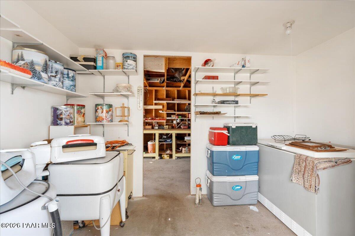 44044 North Haywire Road Ash Fork, AZ 86320 - Photo 18 of 22 21-Garage Storage