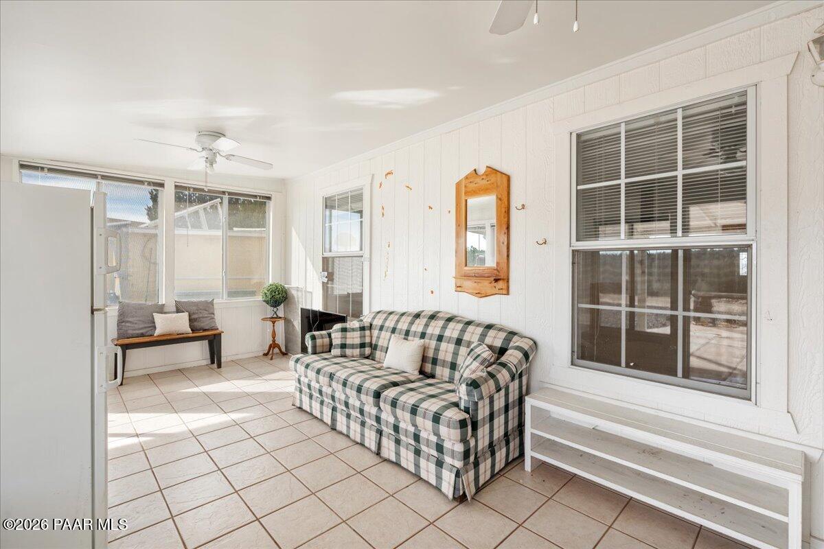 44044 North Haywire Road Ash Fork, AZ 86320 - Photo 3 of 22 05-Enclosed Patio