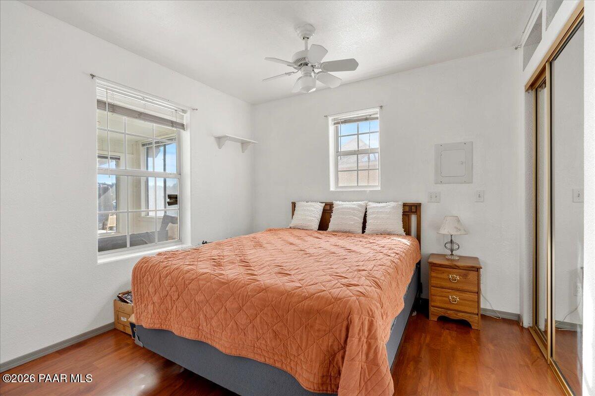 44044 North Haywire Road Ash Fork, AZ 86320 - Photo 10 of 22 14-Bedroom 1