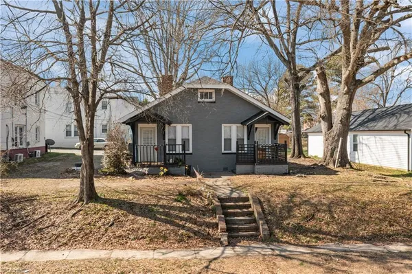 $250,000 | 204 West Holt Street, Burlington, NC 27217