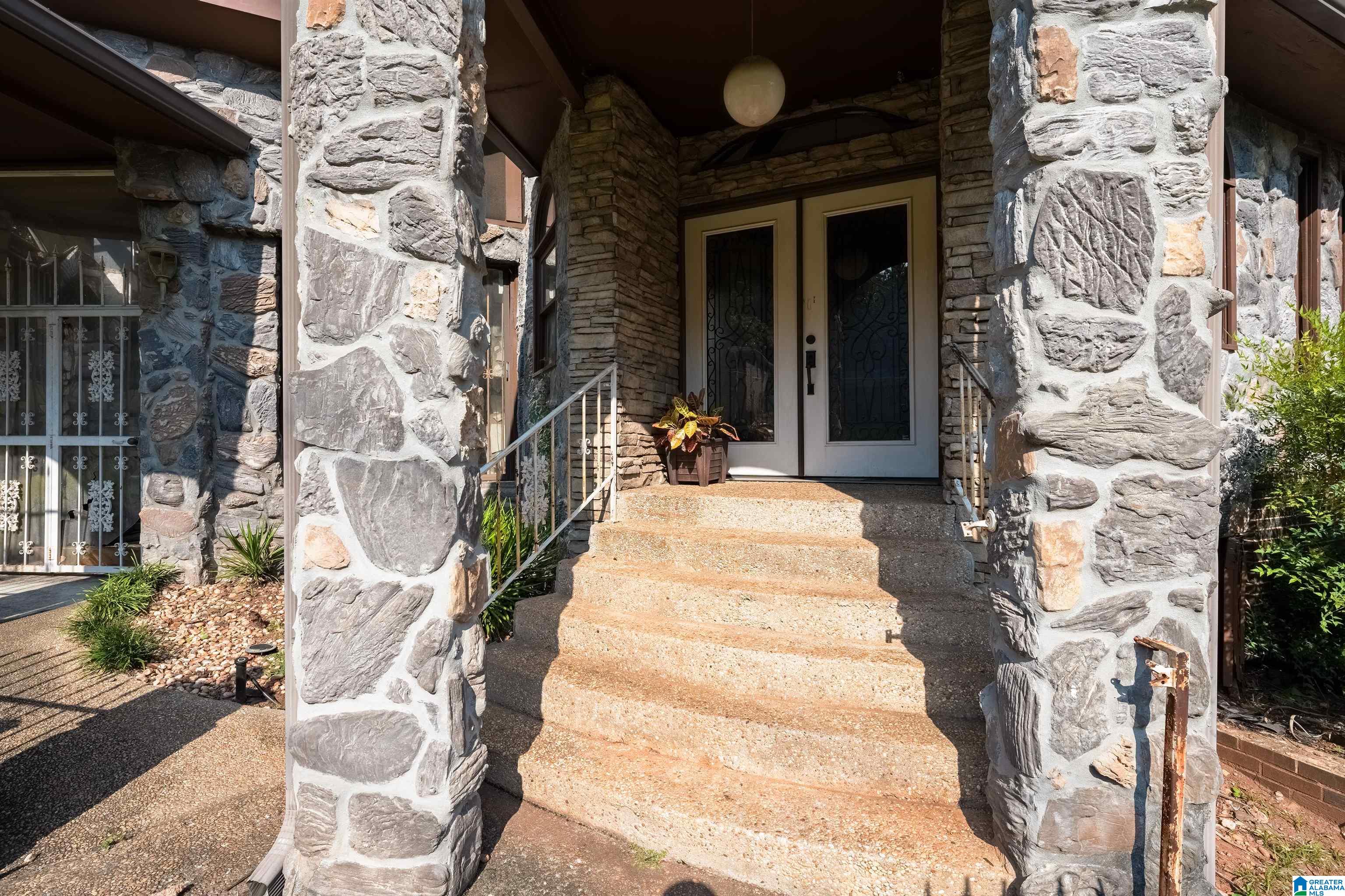 2800 Wenonah Road Southwest Birmingham, AL 35211 - Photo 6 of 38