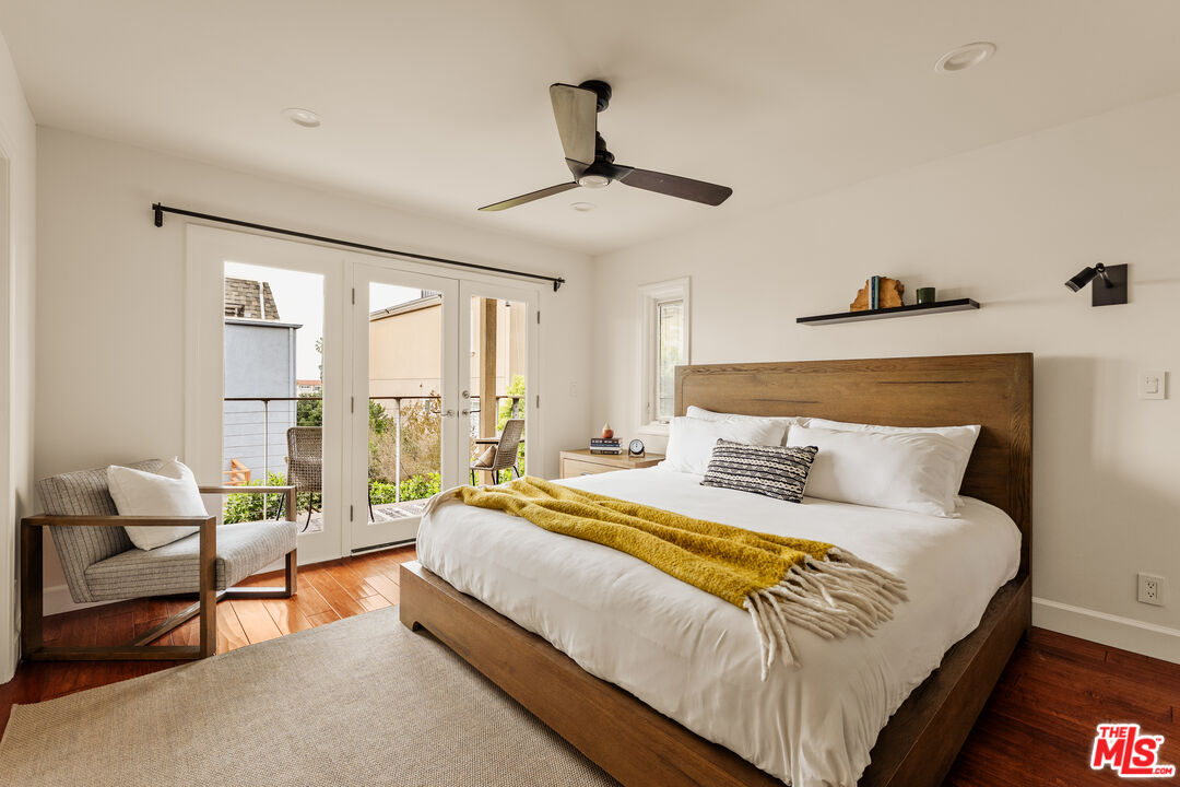 6644 Vista Del Mar Playa del Rey, CA 90293 - Photo 12 of 25