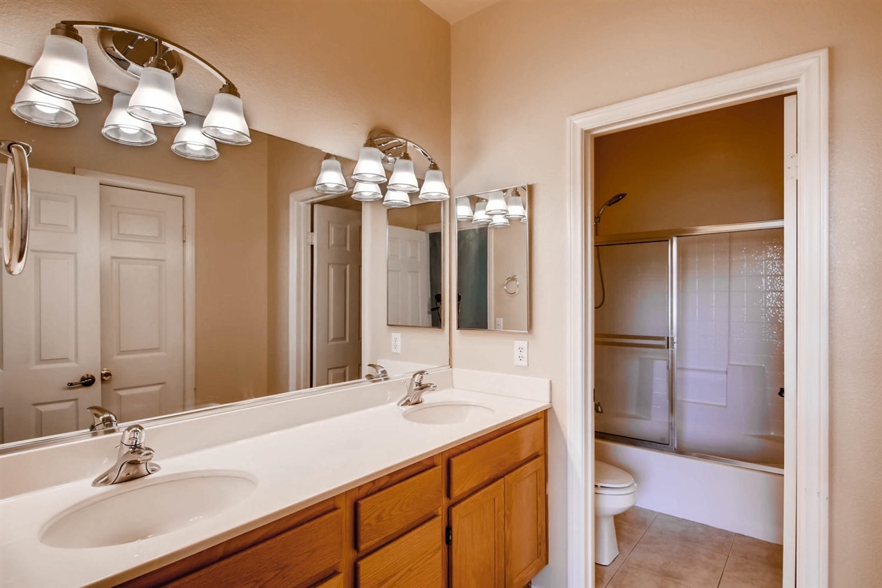 4010 Craven Road, Unit 15 Oceanside, CA 92057 - Photo 8 of 11