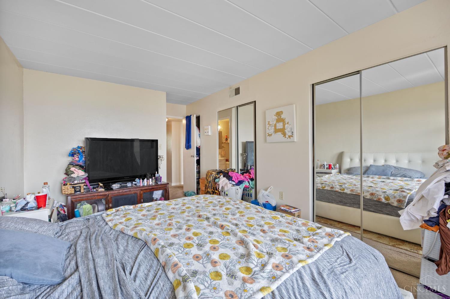 2680 Lehman Road, Unit C307 Cincinnati, OH 45204 - Photo 28 of 36