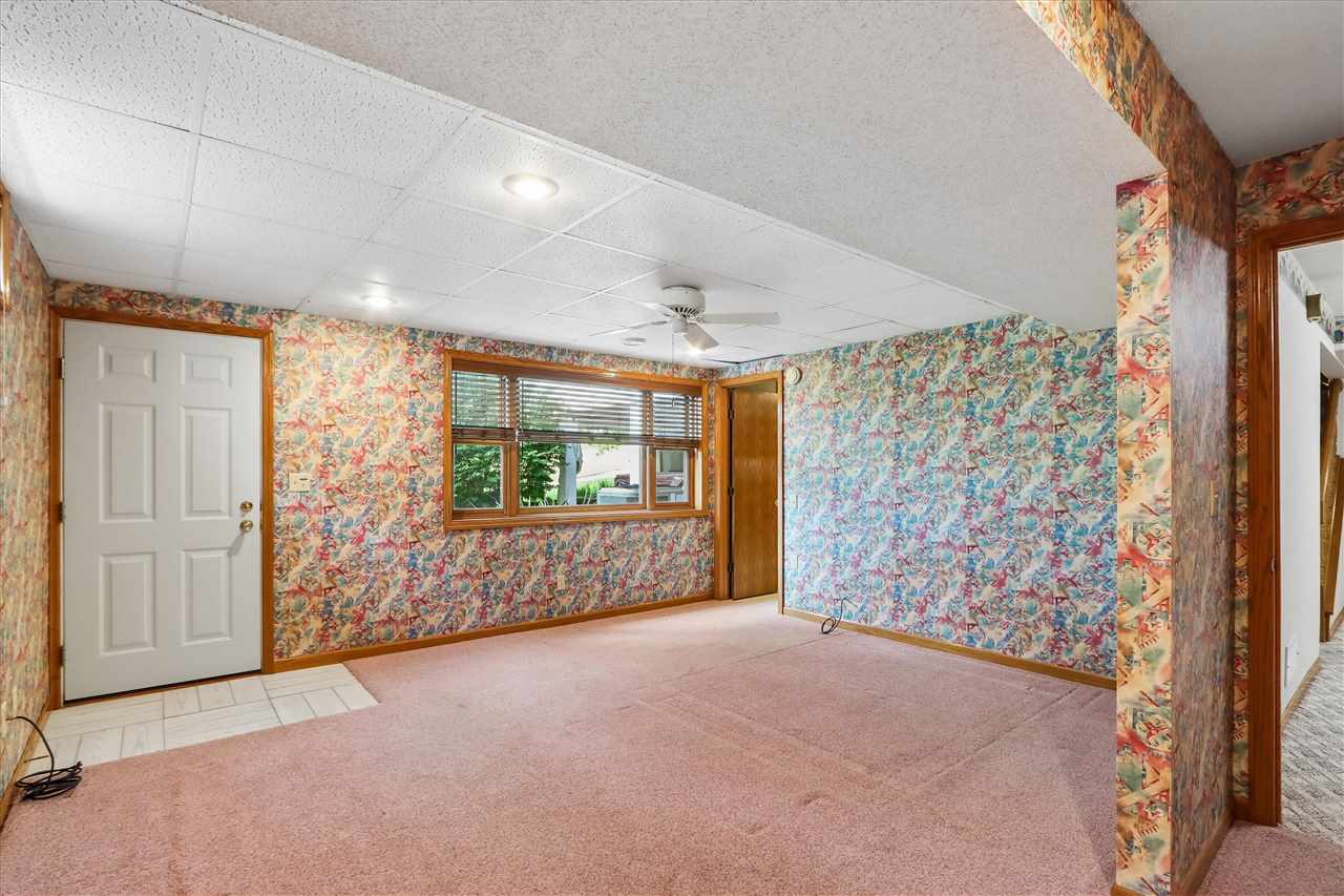 128 Country Club Road Williamsburg, IA 52361 - Photo 25 of 36 Gallery Image 25