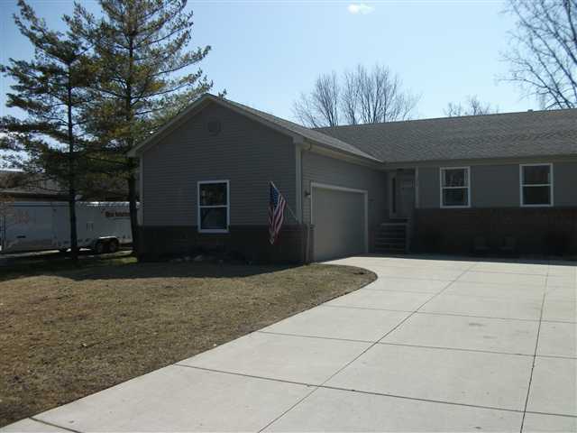 8588 Messmore Road Utica, MI 48317 - Photo 1 of 8 31048475.JPG