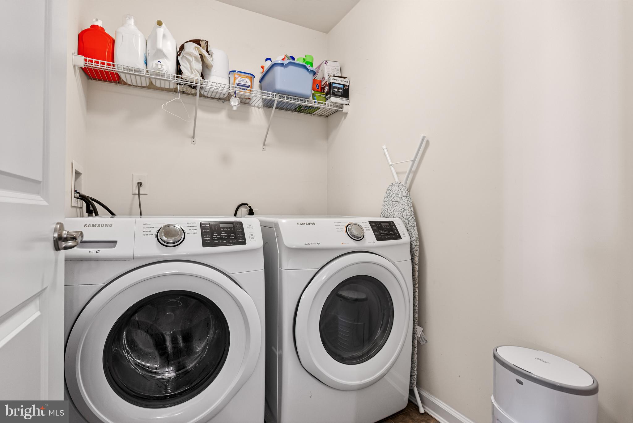 41 Franklin Circle Somerdale, NJ 08083 - Photo 19 of 26 a utility room with dryer and washer
