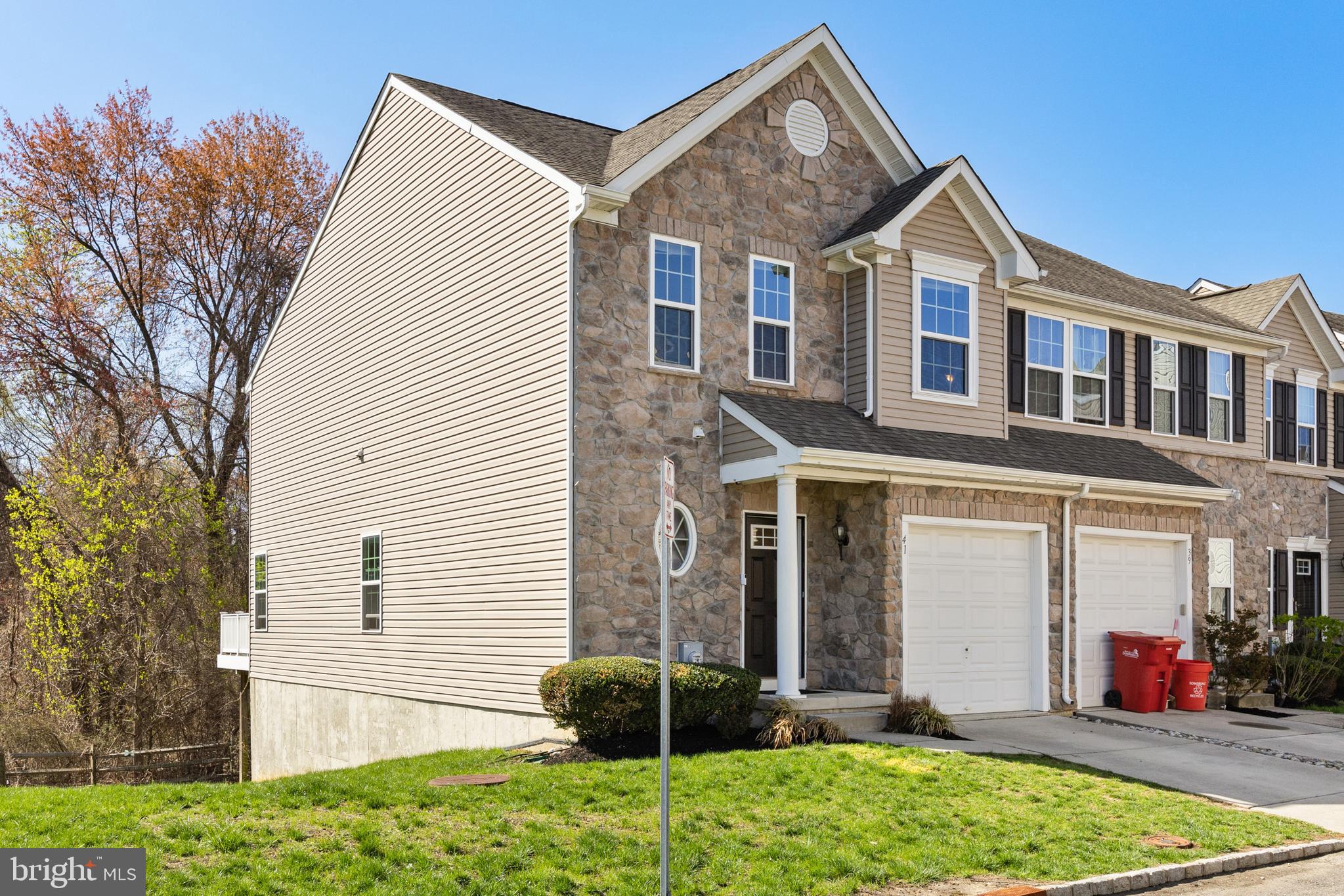 41 Franklin Circle Somerdale, NJ 08083 - Photo 3 of 26 a view of a house with a yard