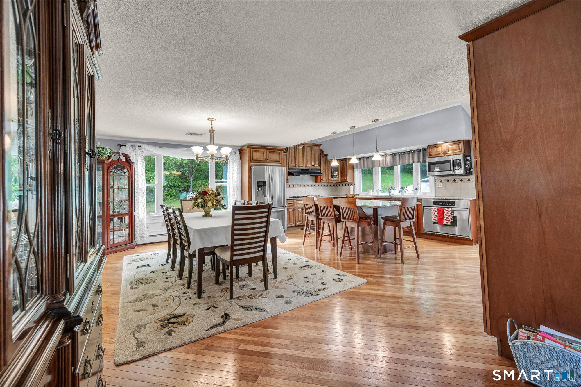 18 Grantham Road Wallingford, CT 06492 - Photo 9 of 40