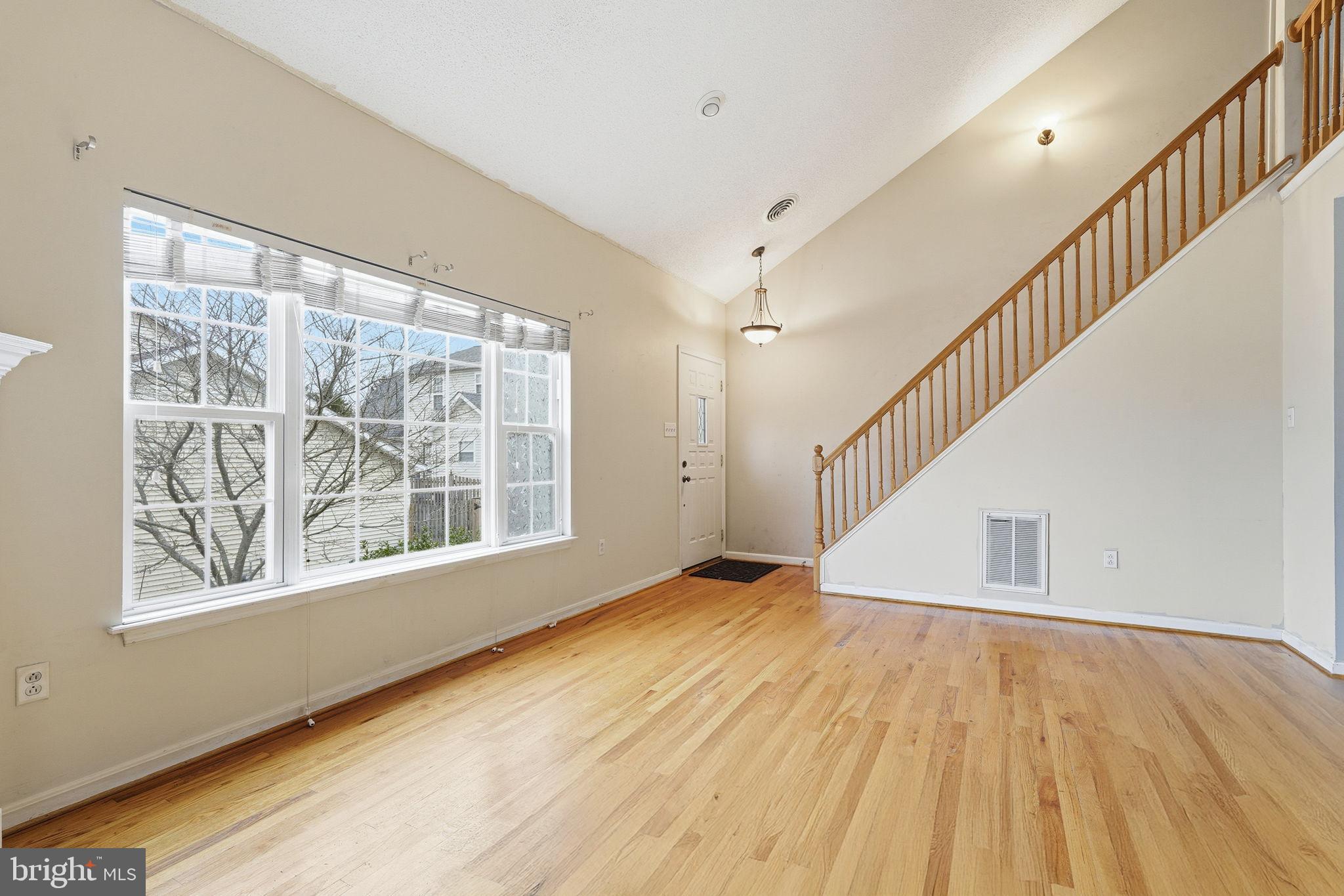 110 Rugby Place Winchester, VA 22603 - Photo 4 of 41