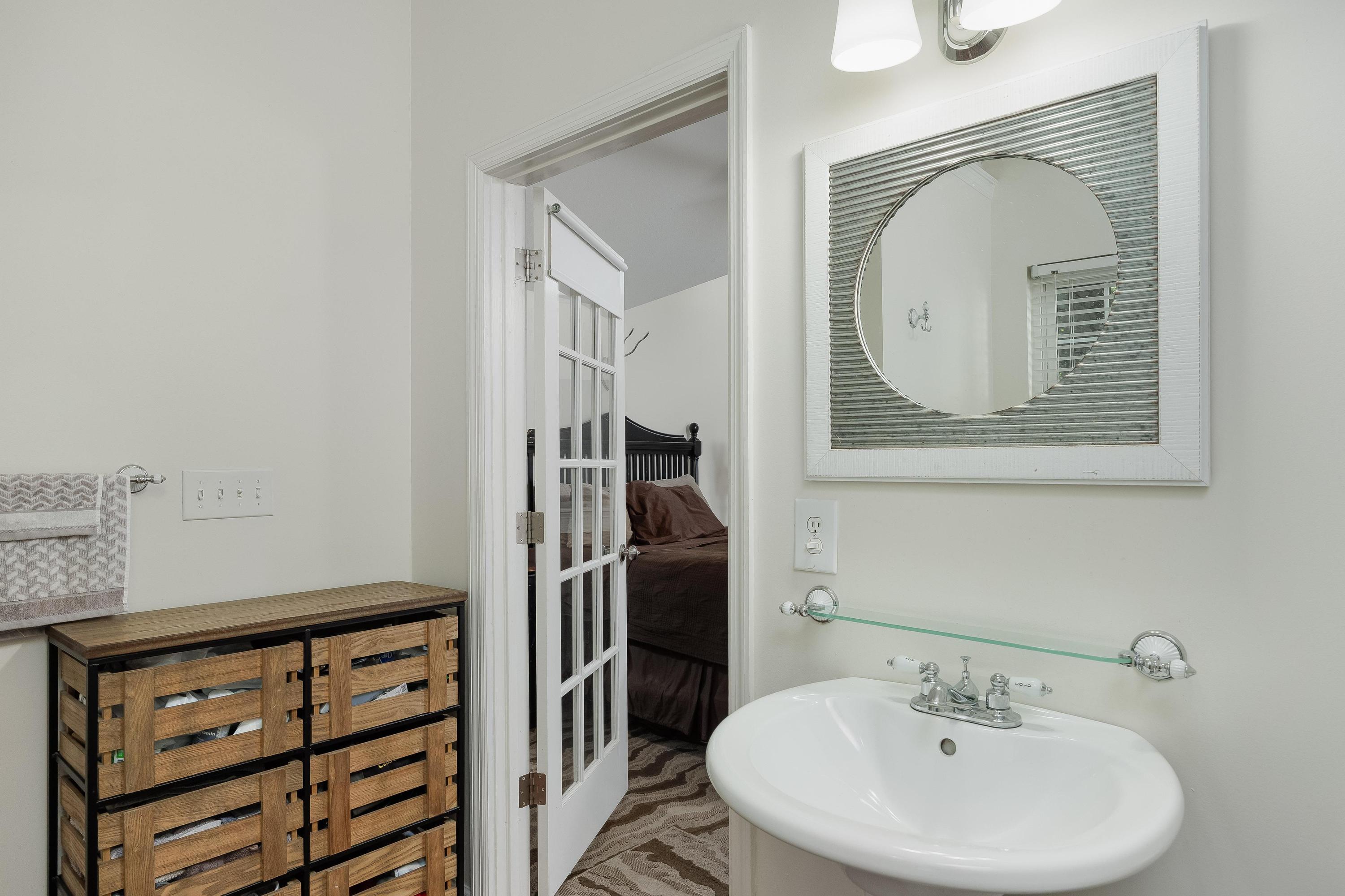 8223 Snow Hill Road Ooltewah, TN 37363 - Photo 19 of 62 Primary bath