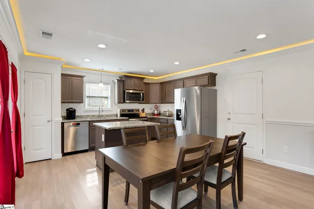 $305,000 | 134 James Shands Lane, Wellford, SC 29385