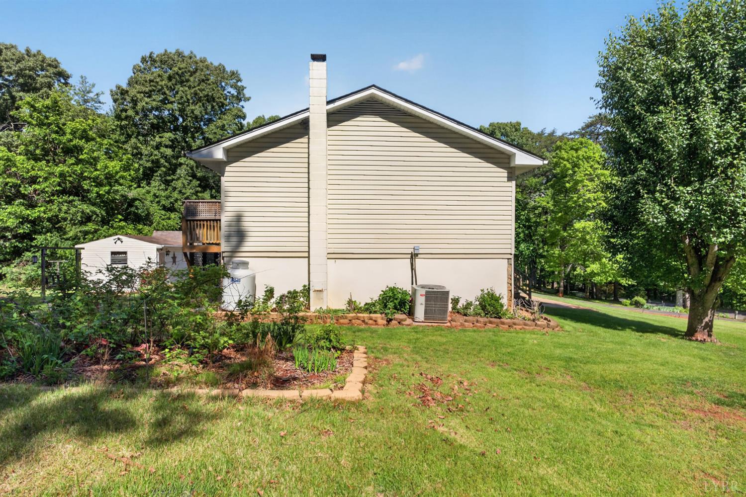 151 Ridgeview Lane Madison Heights, VA 24572 - Photo 28 of 43