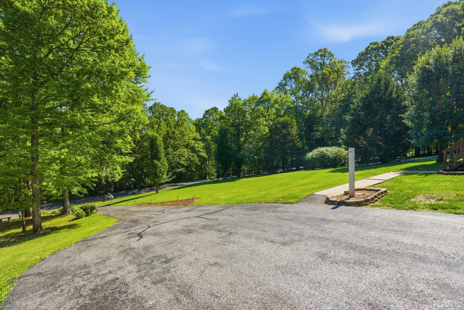 151 Ridgeview Lane Madison Heights, VA 24572 - Photo 35 of 43