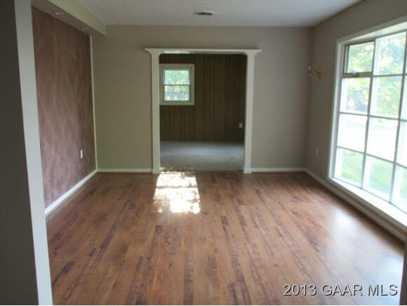 75 Dogwood Road Stuarts Draft, VA 24477 - Photo 3 of 17 Gallery Image 3