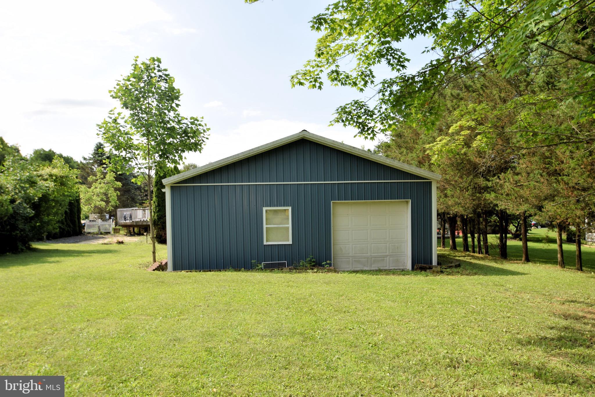 2115 Gilbertsville Road Pottstown, PA 19464 - Photo 28 of 35 Pole Barn