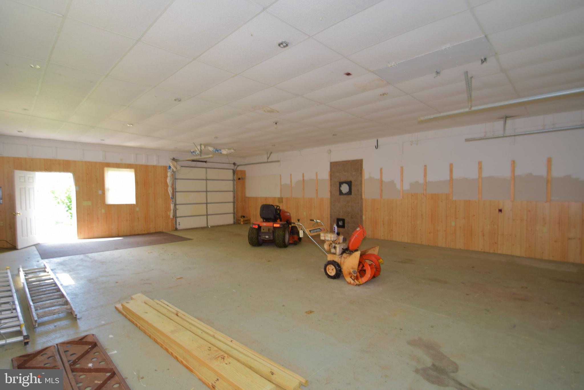 2115 Gilbertsville Road Pottstown, PA 19464 - Photo 32 of 35 Inside Pole barn
